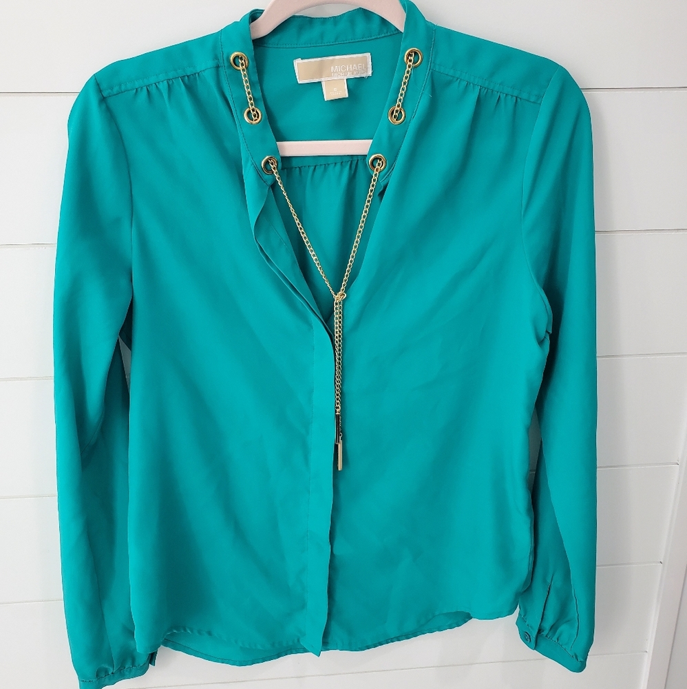 Long sleeve top with chain detail